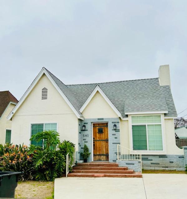 Gated Contemporary 3 Bedroom - 2 Bathroom Home In South La Plus Parking 洛杉矶 外观 照片